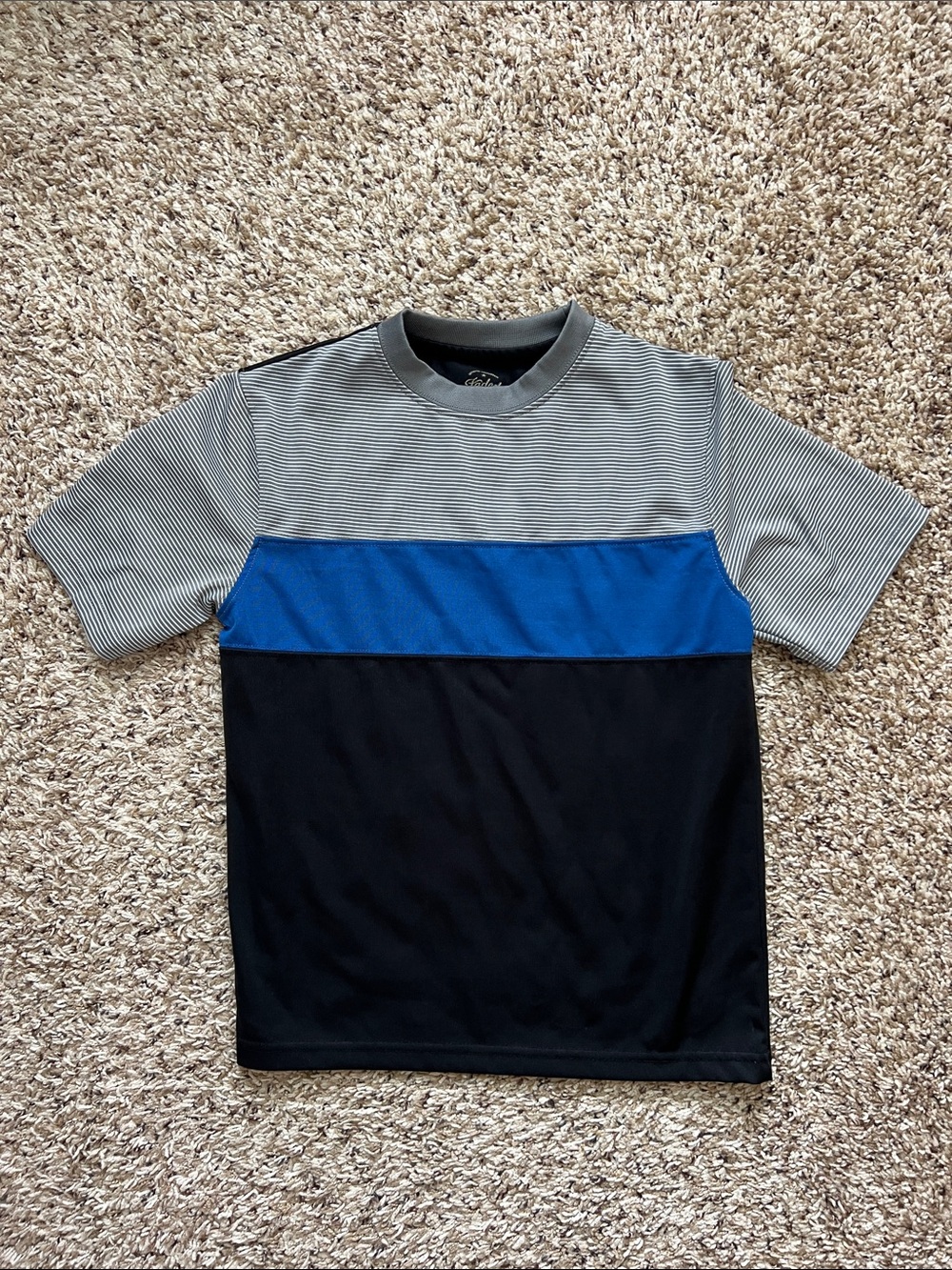 Faded Glory Short Sleeve Colorblock Tee in Blue, Black & Gray